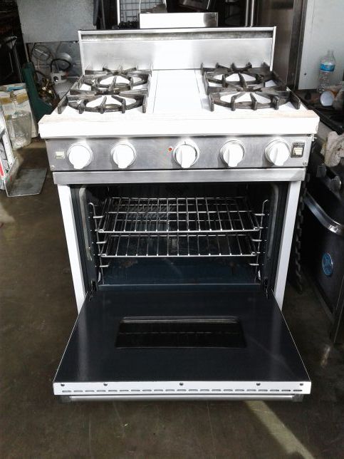 White 36” Inch Viking Gas Stove for Sale in Jurupa Valley, CA - OfferUp