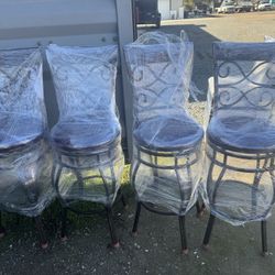 Barstool 
