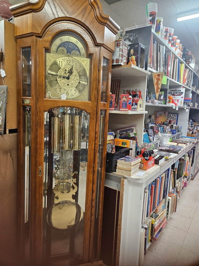 Clocks, Glassware, Glow Glass, Coins, Old Bottles, 