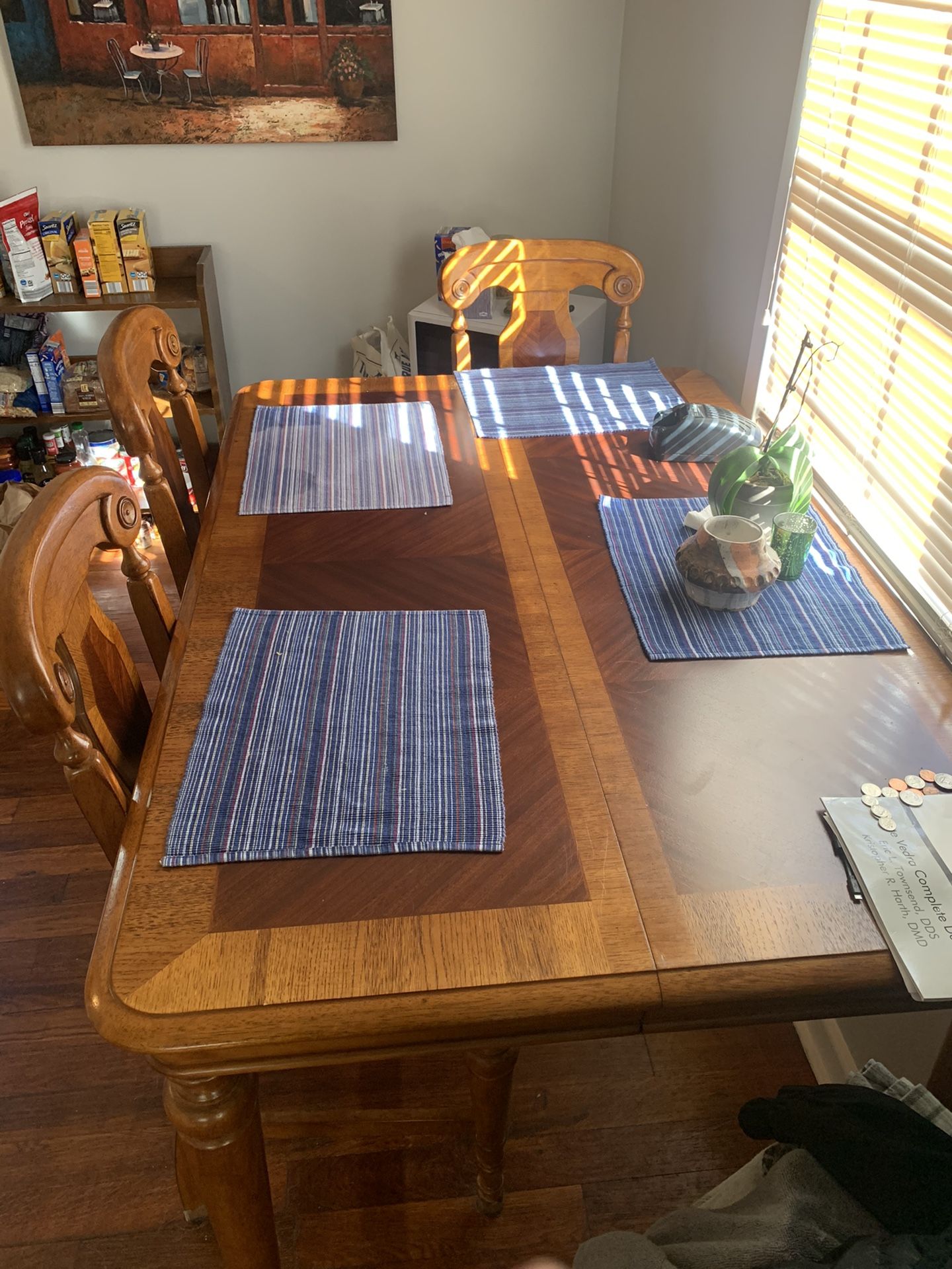 Kitchen table 5 chairs expandable