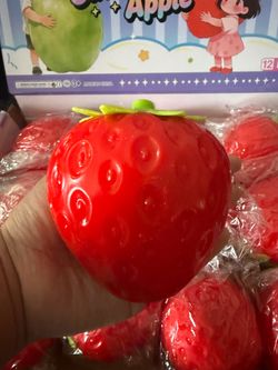 Strawberry squishy 🍓