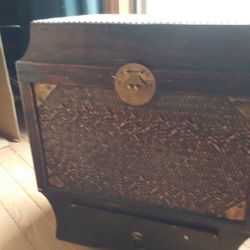 End Table Storage Chest