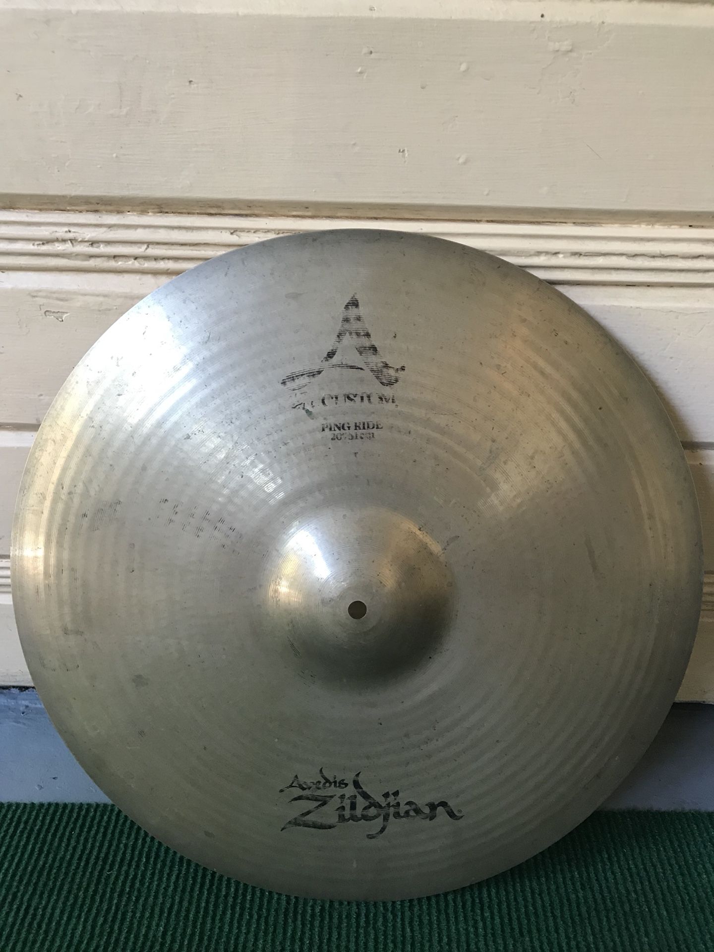 Zildjian A Custom 20 inch ride with stand