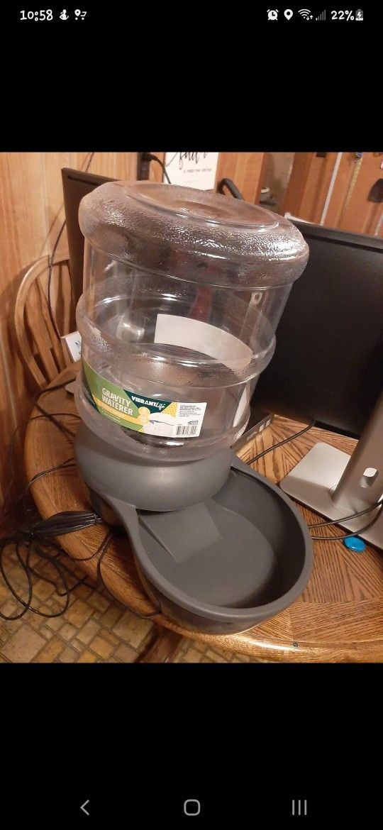 Gravity Water Dispenser 