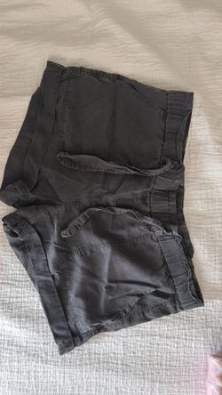 AERIE Women’s shorts size small, charcoal