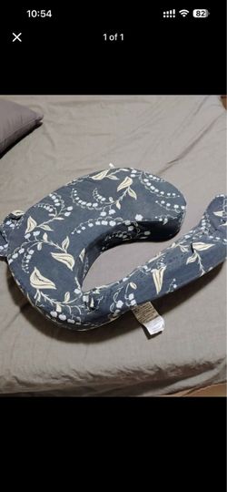 Nursing Breastfeeding Pillow Floral Print