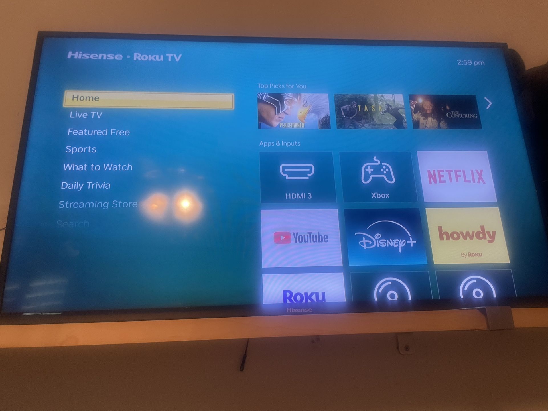 35inch Roku Tv Nothing Wrong With Comes with Perfectly conditioned Remote