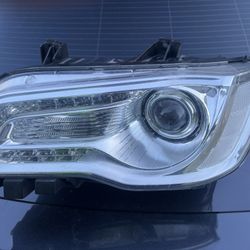 2015 300c Headlight Housing HID