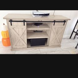 Farmhouse Sidebar/ Console 