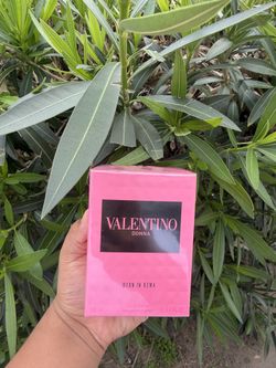 Women Valentino Born In Roma Brand New 