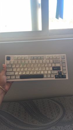 Yunzii yz75 gaming keyboard