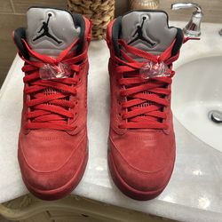 Air Jordan 5s size 10 great condition