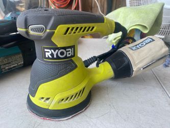 Ryobi corded random orbital sander