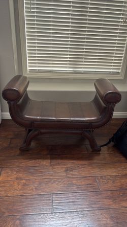 Living room Bench 44inW $35