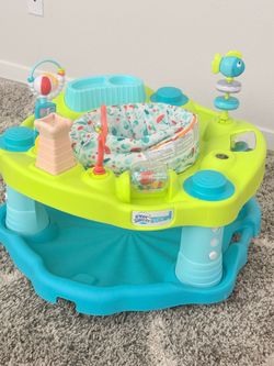 Evenflo ExerSaucer Activity Center 🤍