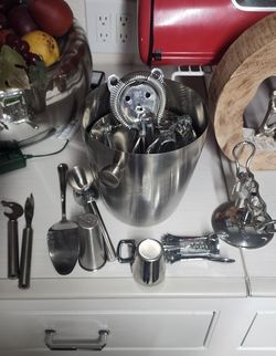 Cocktail Shaker Set