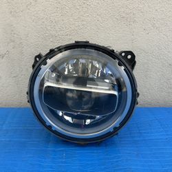 2018-2022 Jeep Wrangler JL Gladiator JT Passenger LED Headlight 
