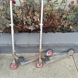 2 Scooters
