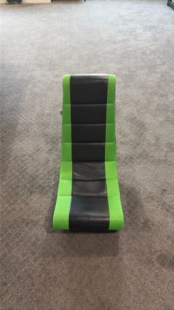 3 Gaming Chairs (2 Green 1 Red)