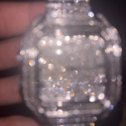 Display Watch Not Real Diamond