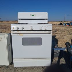General Electric  gas stove / oven