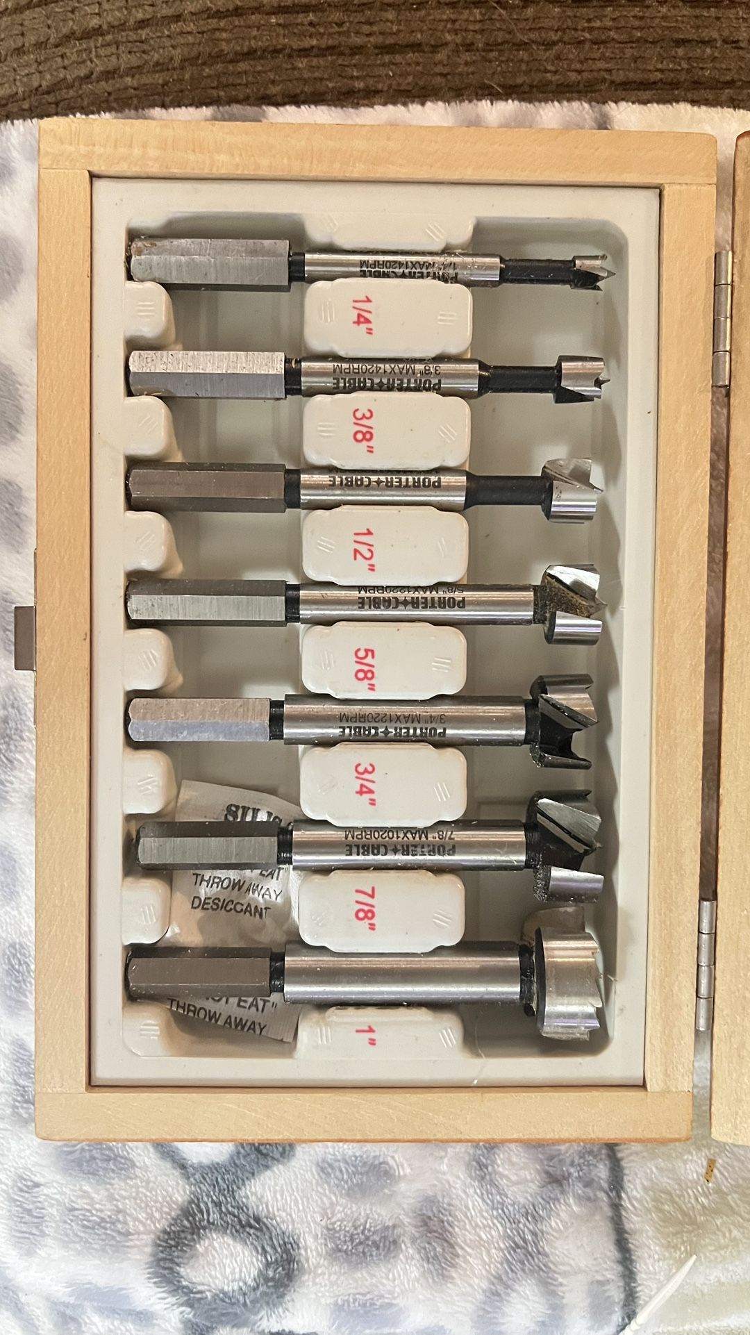 Porter cable 7 Pc Forstner Bit Set 1/4-1” No Spin Shank Bit Set With Wood Case