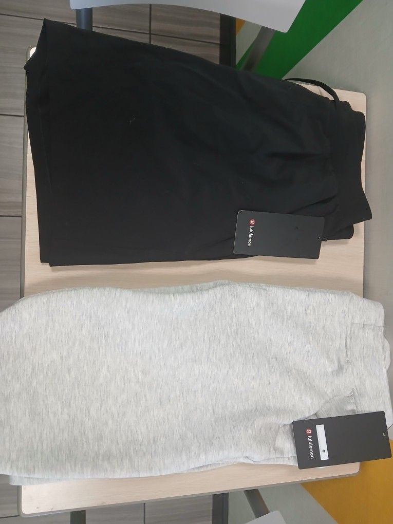 Lulu Lemon Sweats And Shorts