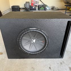 12in Kicker Comp R Subwoofer in Ported Sub Box