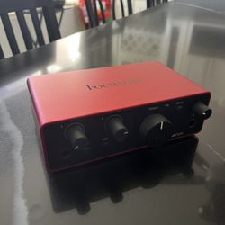Focusrite Scarlett solo Gen 4
