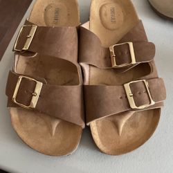 Forever 21 Slides