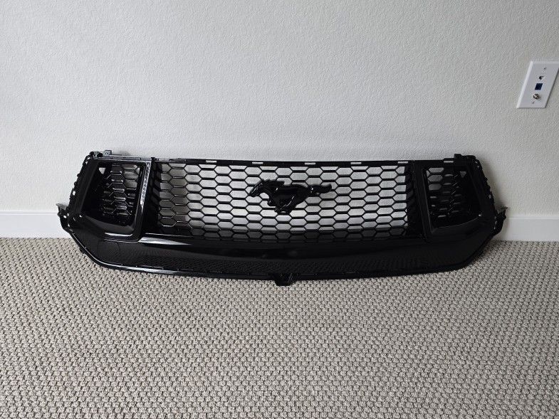 OEM 2024 Ford Mustang GT Front Grill