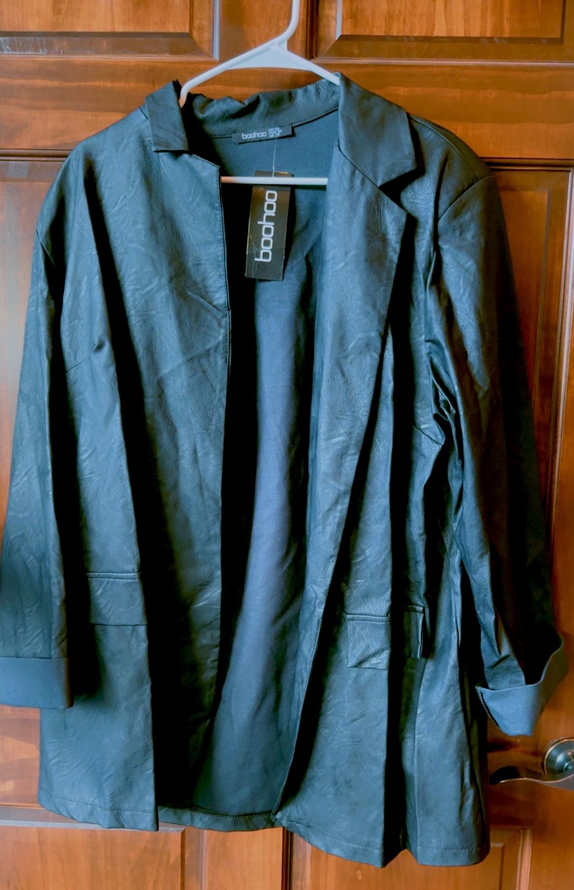 Woman’s Leather Boohoo Jacket Size 18 *New