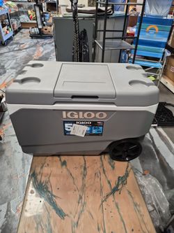 Igloo cooler max ice cooler fishing cooler outdoors camping
