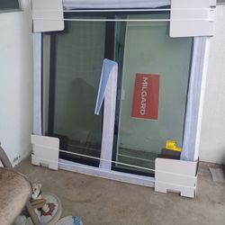 Ventana 48x48  