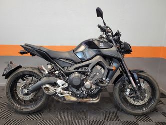 2020 YAMAHA MT-09