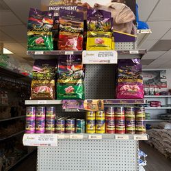 Pet Supplies store