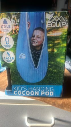Kid’s Hanging Cocoon pod