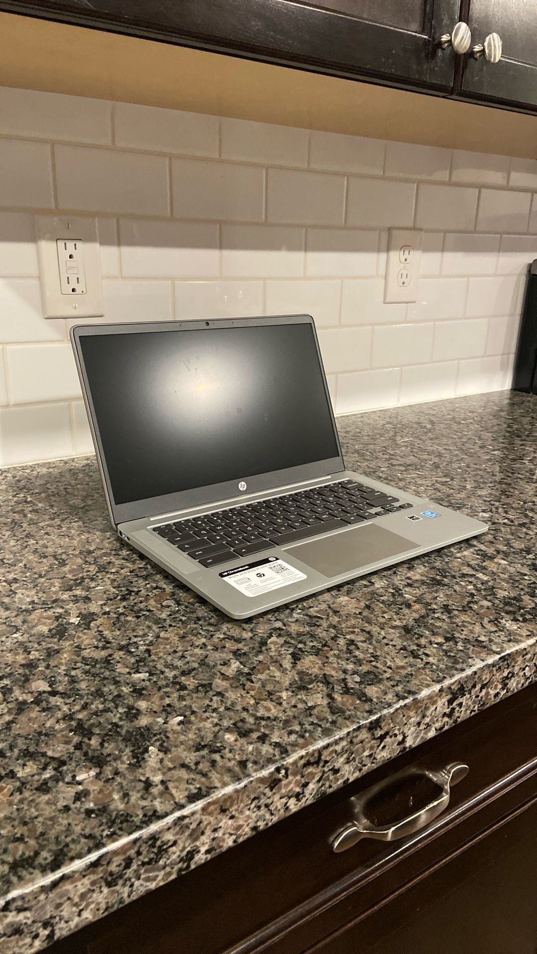 HP 14" HD Chromebook Laptop (Charger Included)