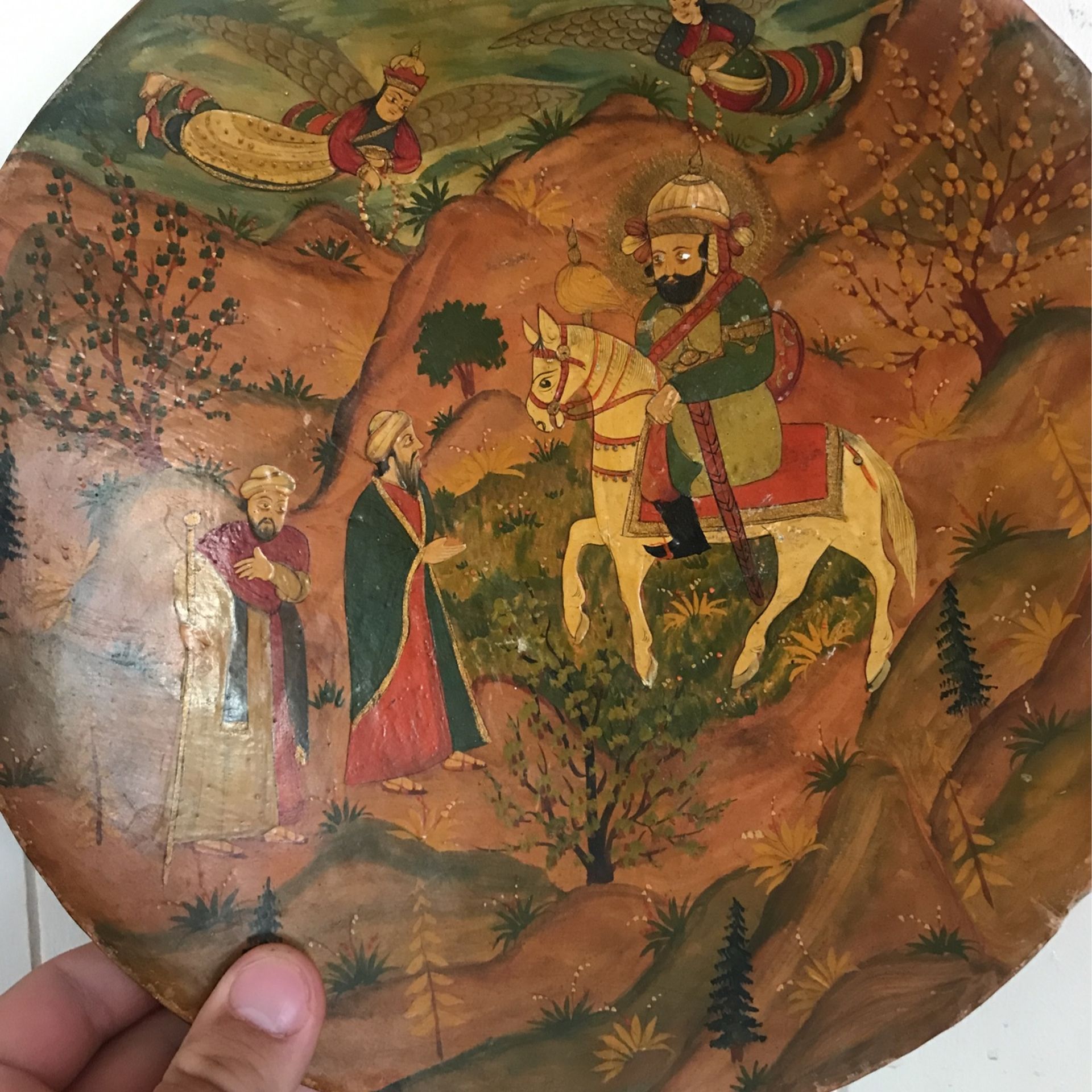 Wooden plate decor