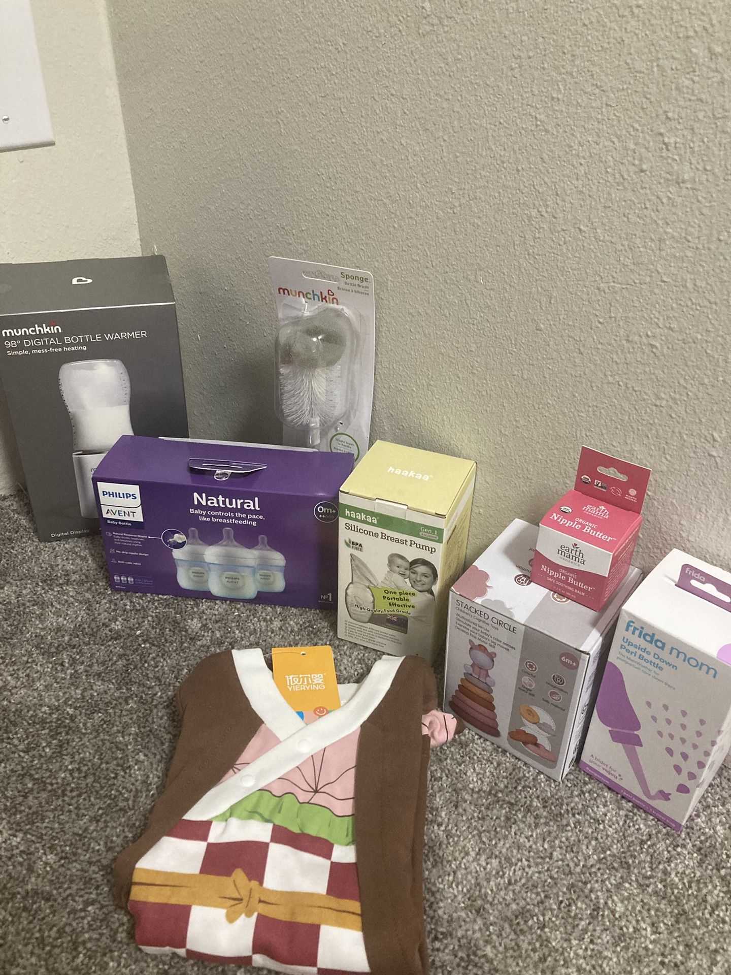 Miscellaneous Brand New  Baby + Mom Items 