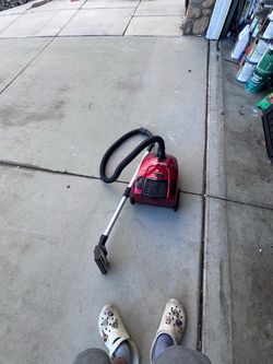 RapidiVac Red Canister Vacuum Cleaner