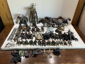 The lord Of The Rings Action Figure Collection