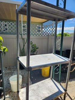 Aluminum shelf