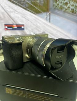 Sony A6000 W/ 55-210mm Lens