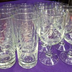 Vintage  Set Of 16 Clipper Collection by Javit Etched Crystal Glasses 8 Wine Glasses 6 1/2 Inches, 8 Tumblers 6 1/4 Inches G11M002