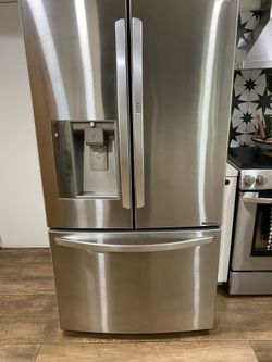 Stove and Fridge