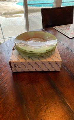 Princess house tulips green plates