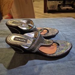 Fancy Stud Black Wedge Heels Size 8