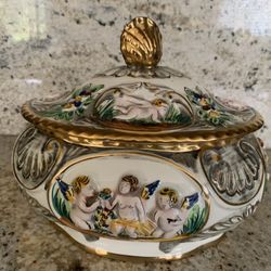 Vintage Copodimonte Hand Painted Porcelain 9x7” bowl with lid