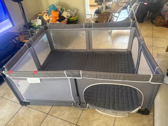 FREE - play pen